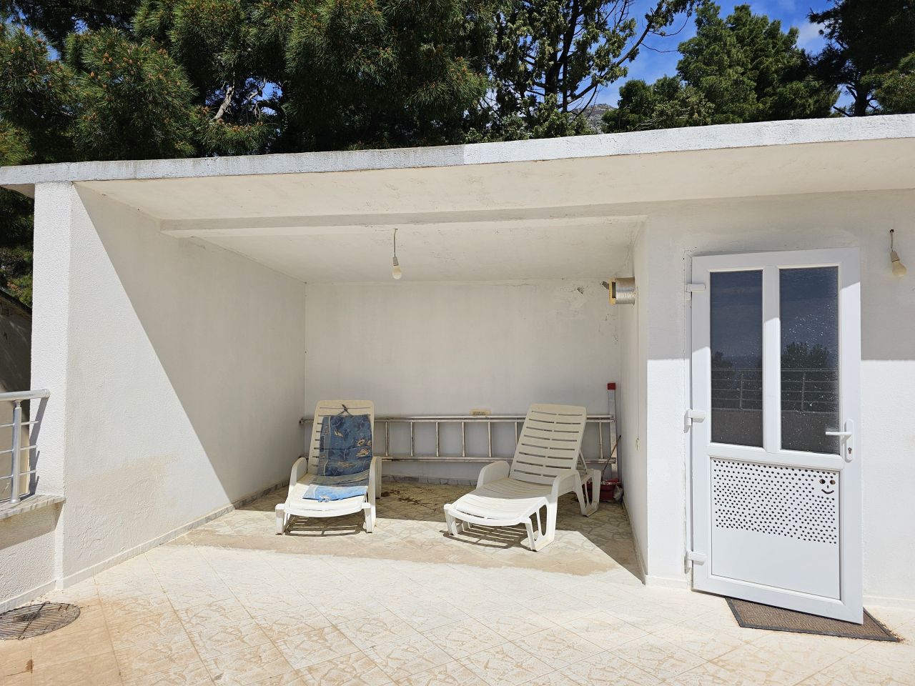 Villa in Bar, Montenegro, 140 m² - picture 9