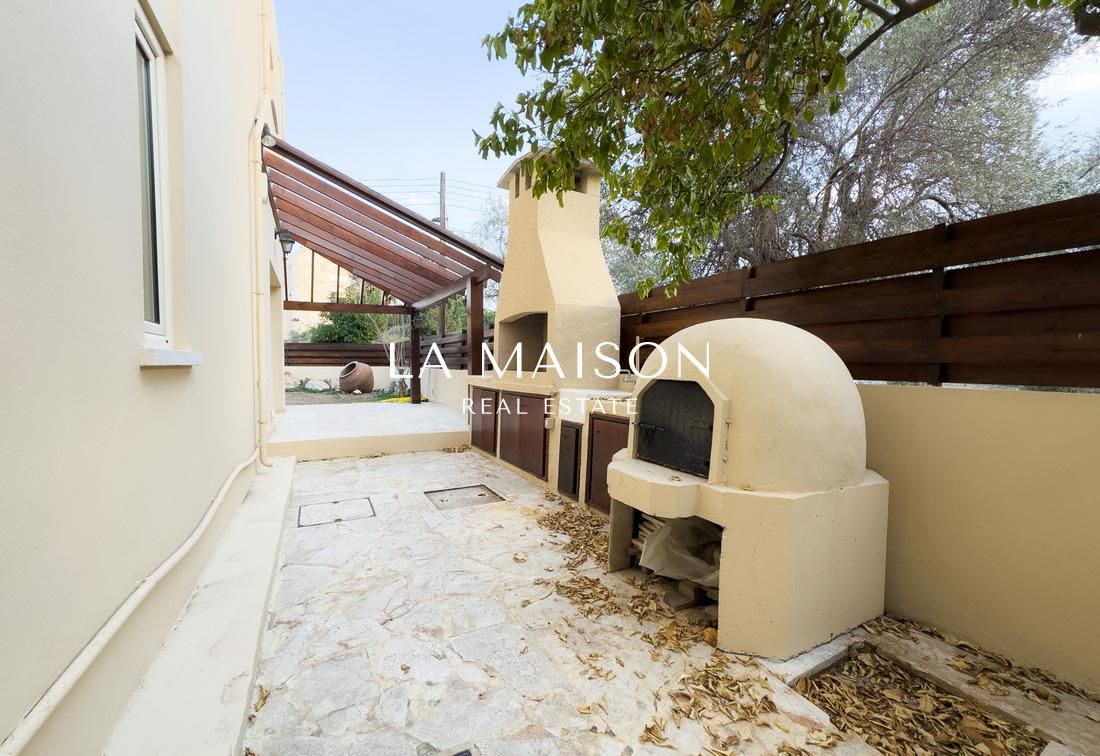 House in Nicosia, Cyprus, 250 m² - picture 9