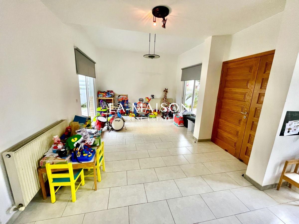 House in Nicosia, Cyprus, 210 m² - picture 11