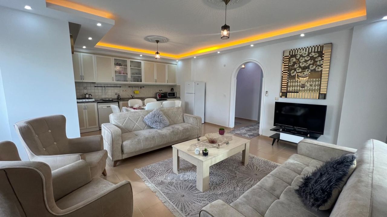 Flat in Alanya, Turkey, 110 m² - picture 1