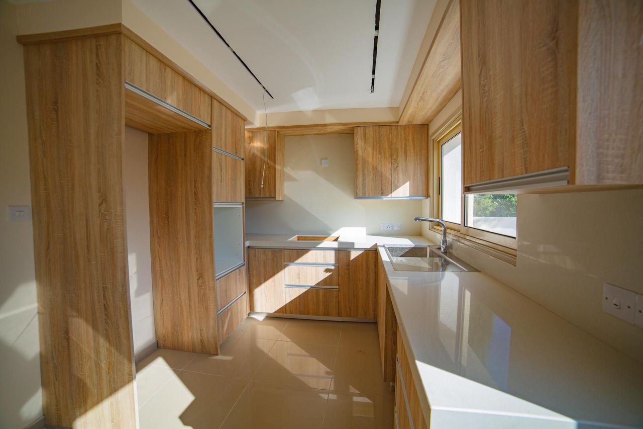 House in Nicosia, Cyprus, 233 m² - picture 12