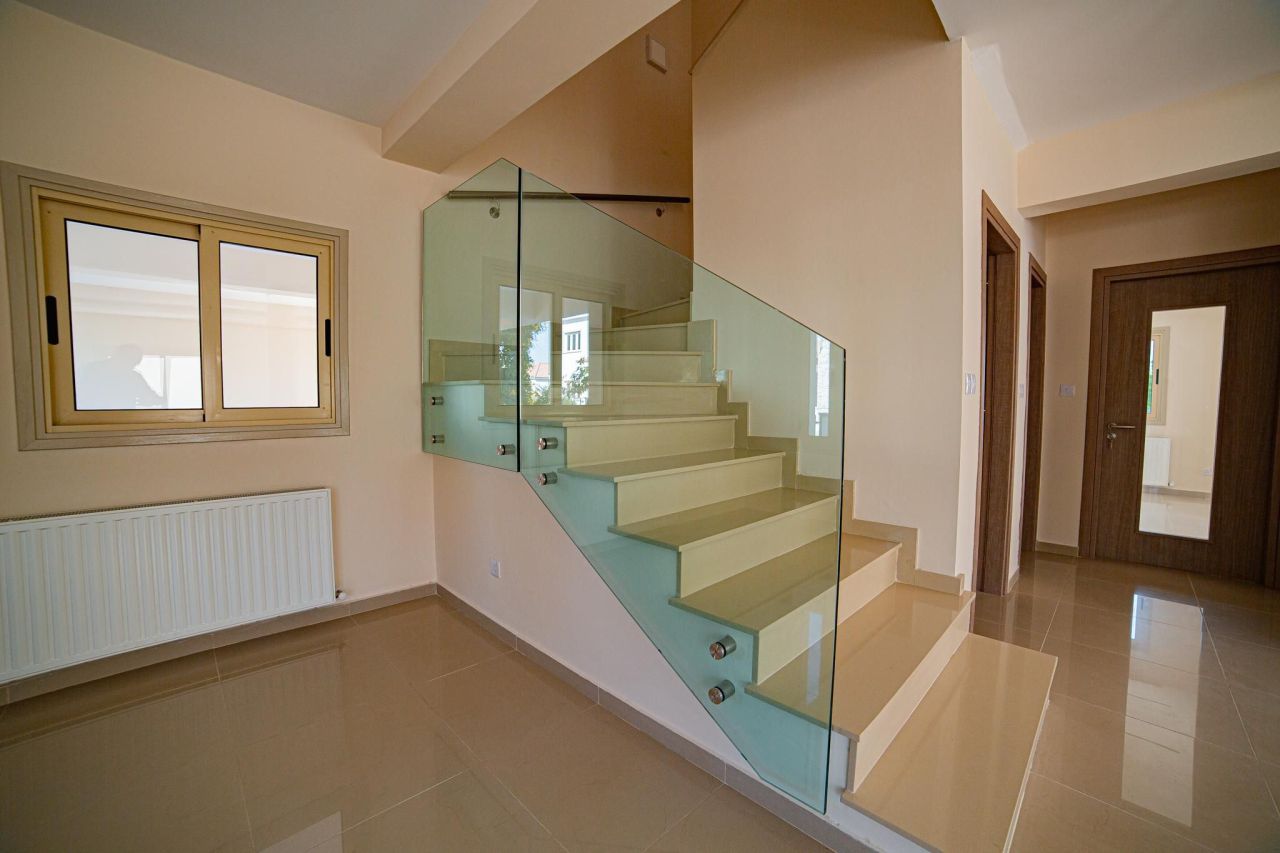 House in Nicosia, Cyprus, 233 m² - picture 15
