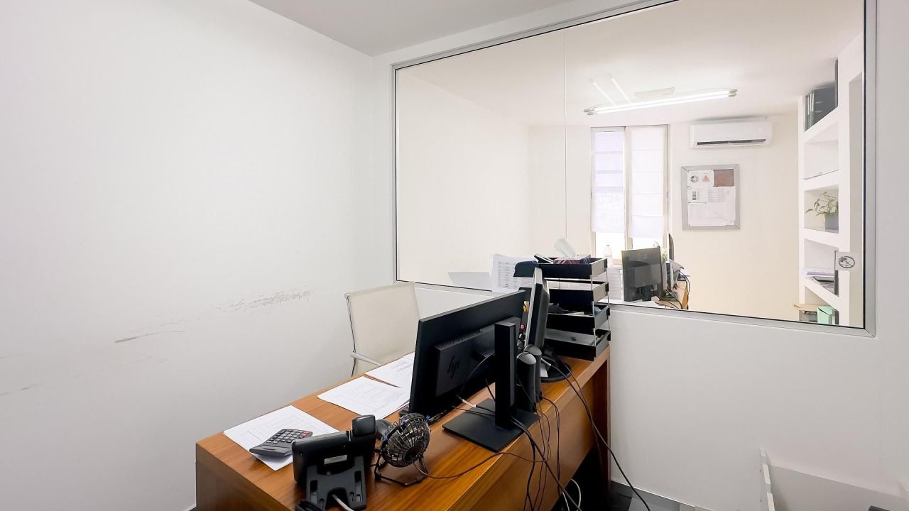 Office in Famagusta, Cyprus, 315 m² - picture 17