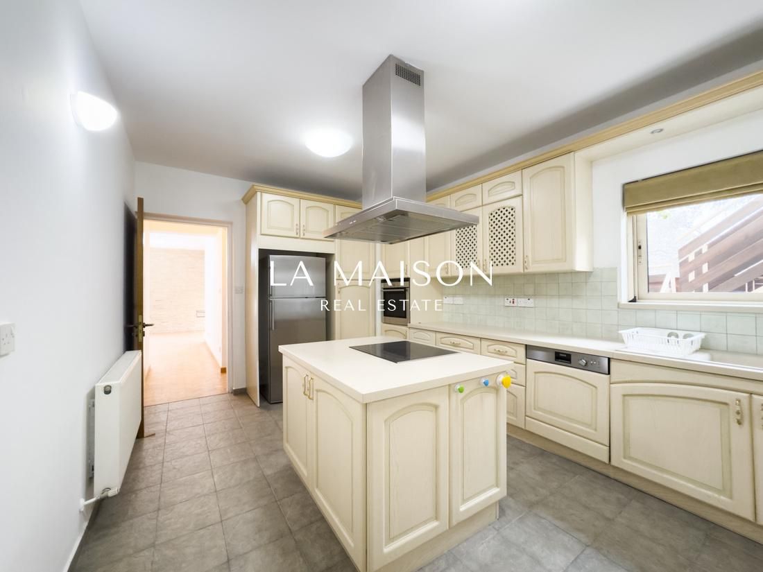 House in Nicosia, Cyprus, 250 m² - picture 17