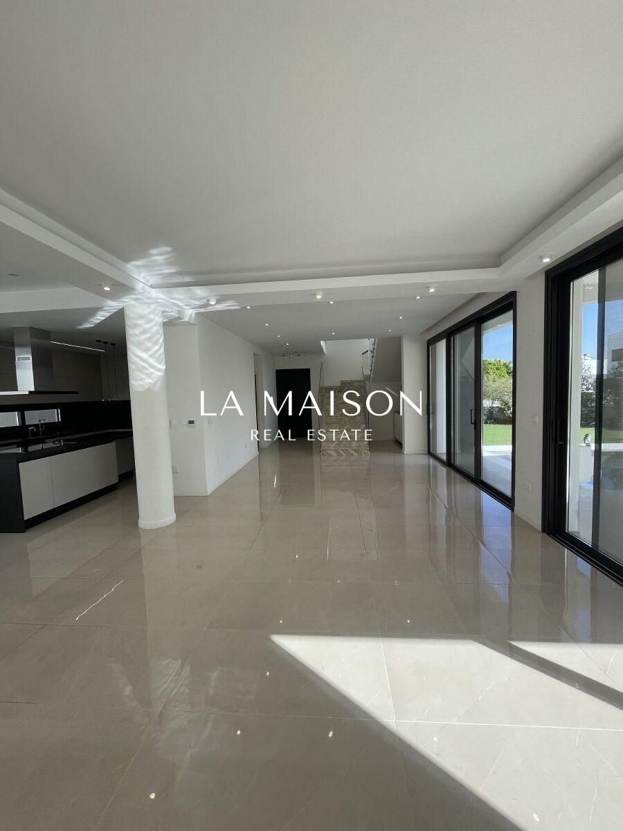 Maison à Nicosie, Chypre, 253 m² - image 19