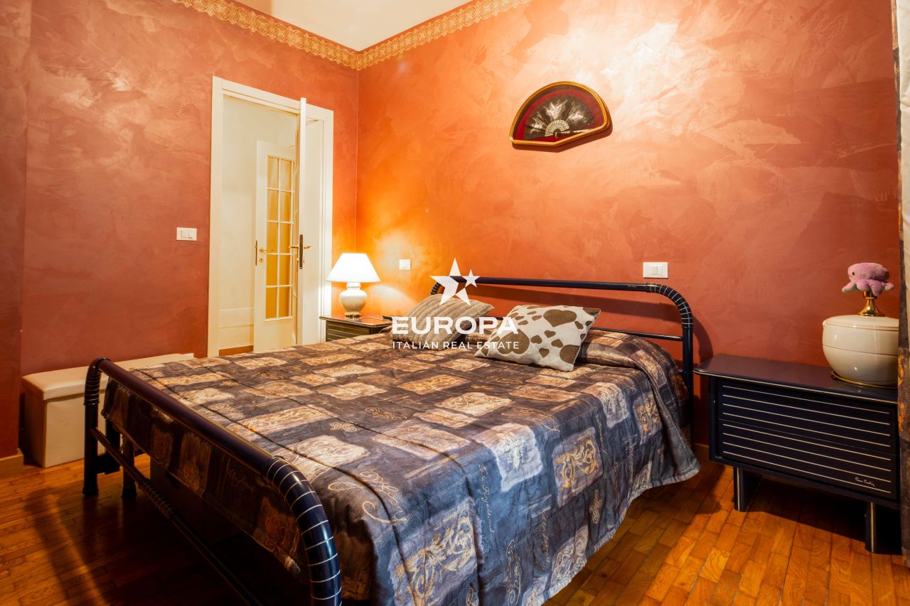 Flat in San Remo, Italy, 69 m² - picture 12