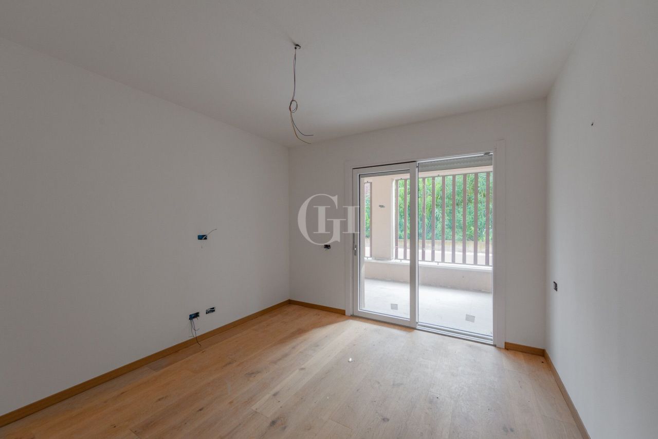 Apartment on Lake Garda, Italy, 134 m² - picture 7