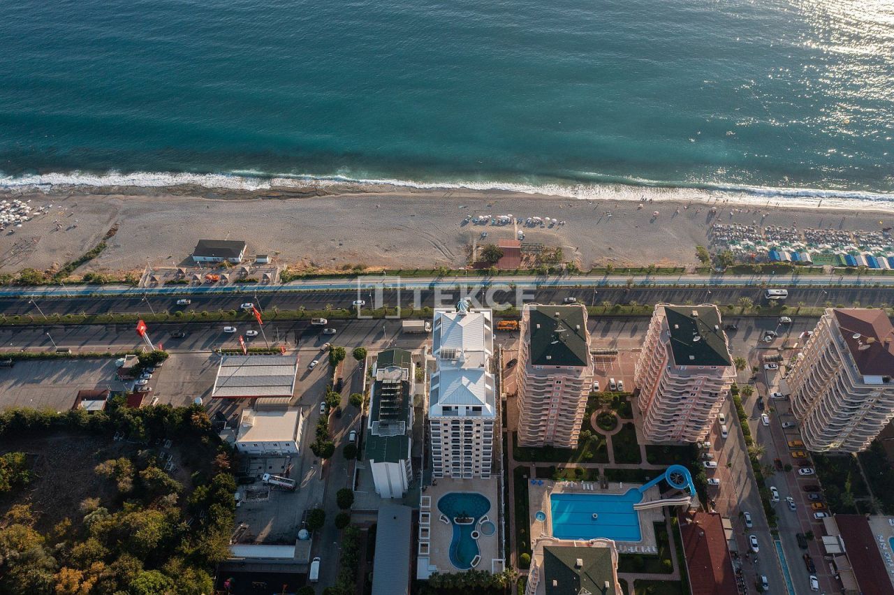 Ático en Alanya, Turquia, 238 m² - imagen 1