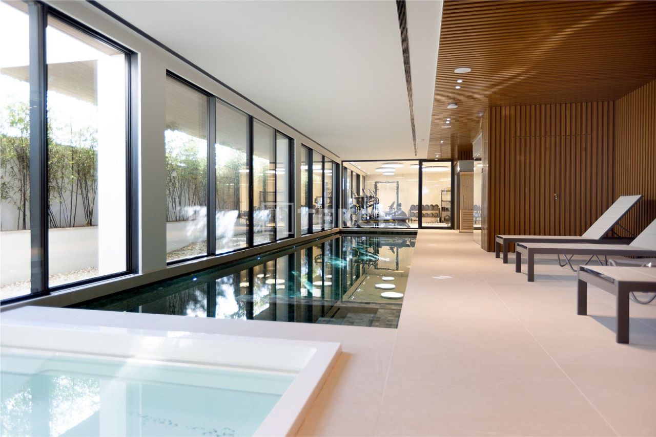 Appartement à Estepona, Espagne, 161 m² - image 5