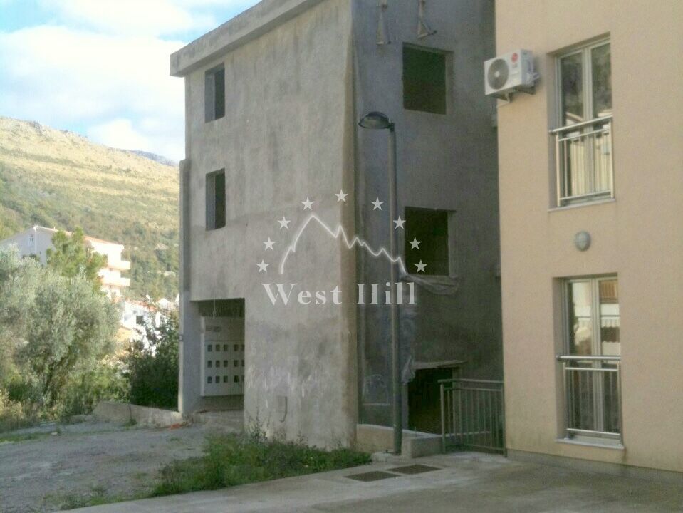 Terreno en Petrovac, Montenegro, 320 m² - imagen 3