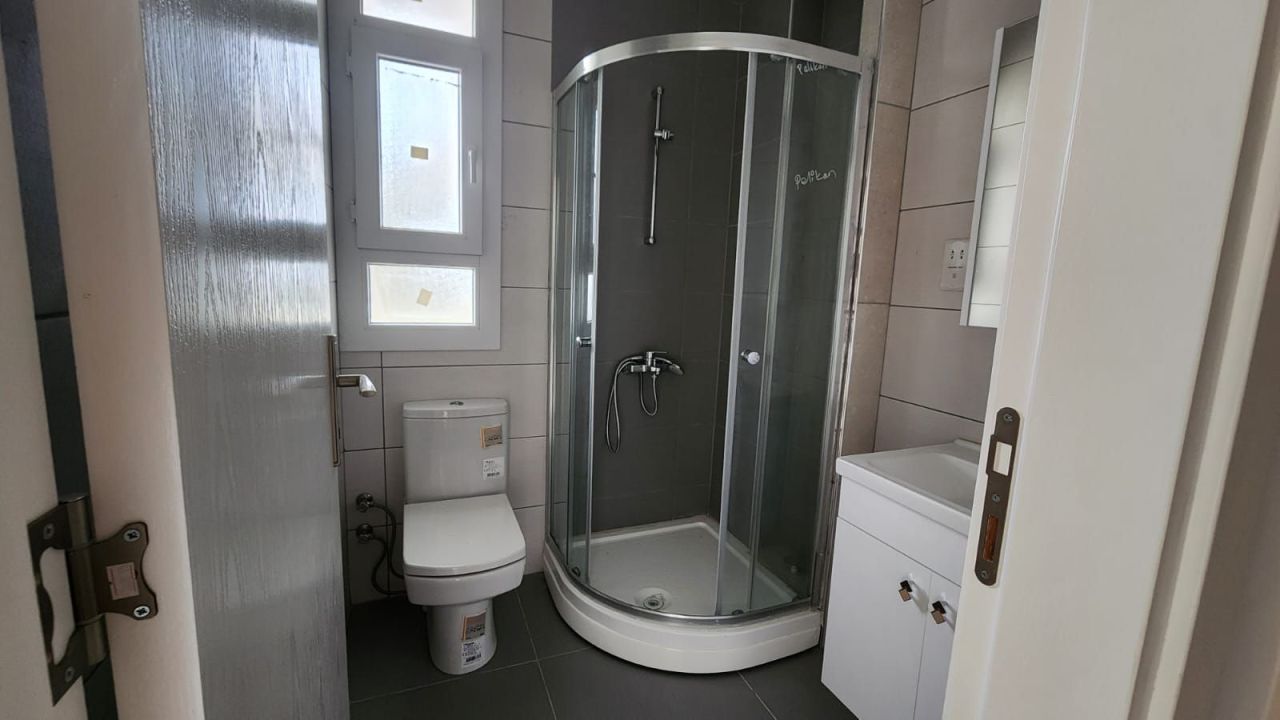 Apartment in Kyrenia, Cyprus, 260 m² - picture 19