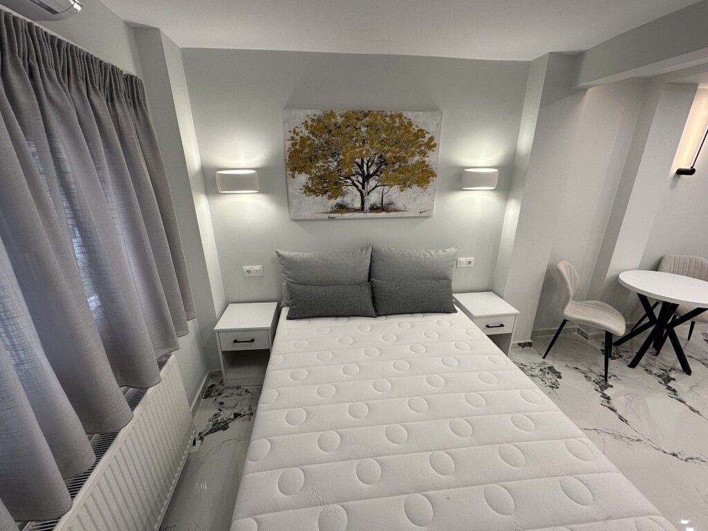 Flat in Thessaloniki, Greece, 26 m² - picture 1