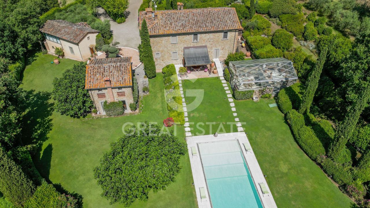 Casa ad Arezzo, Italia, 765.35 m² - foto 5