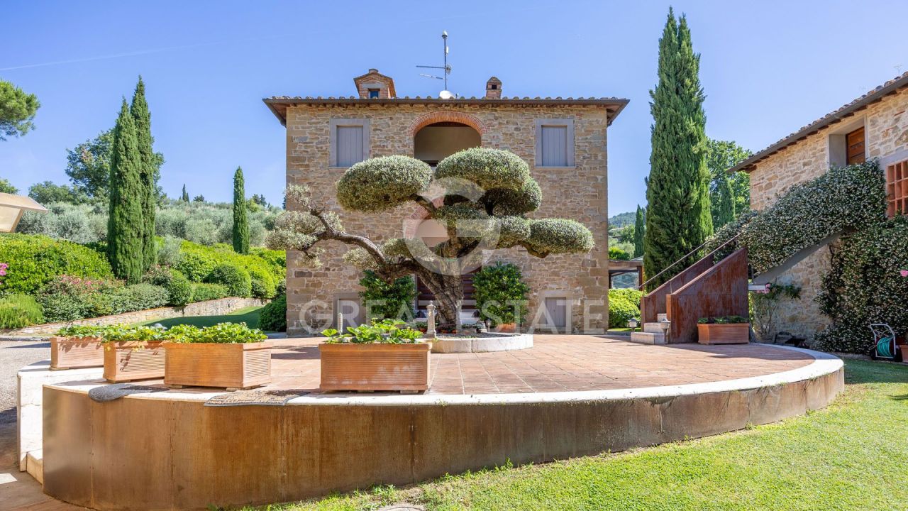 Casa ad Arezzo, Italia, 765.35 m² - foto 6