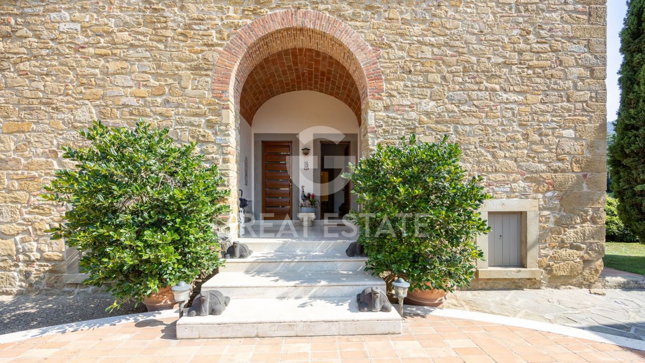 Casa ad Arezzo, Italia, 765.35 m² - foto 8