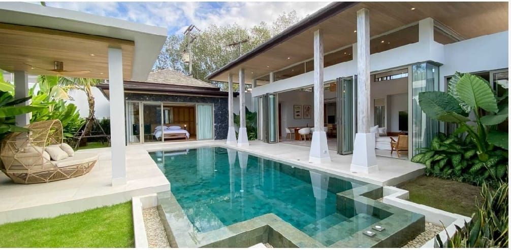 Villa in Insel Phuket, Thailand, 318 m² - Foto 1