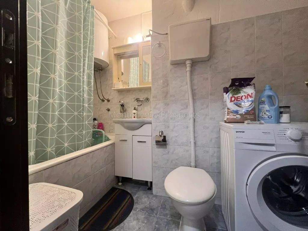 Appartamenti a Tivat, Montenegro, 81 m² - foto 2