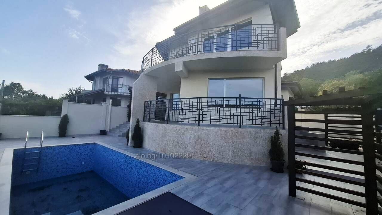 Villa en Balchik, Bulgaria, 180 m² - imagen 1