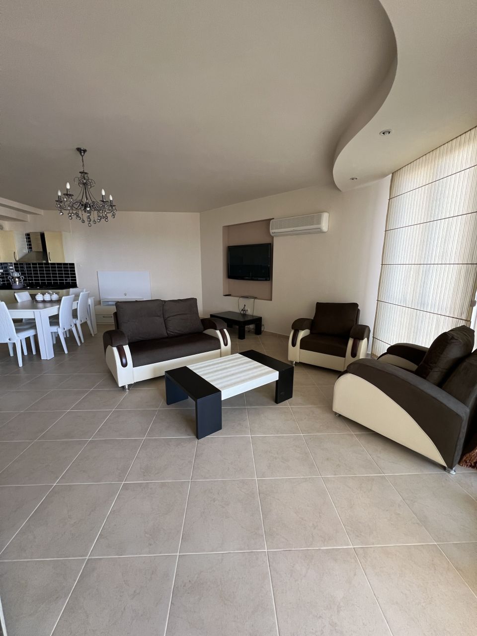 Flat in Mersin, Turkey, 155 m² - picture 1