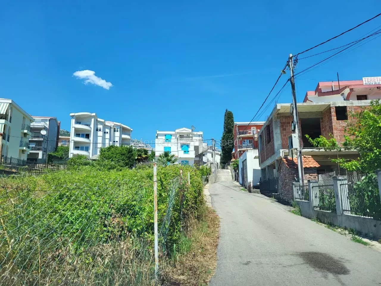 Land in Susanj, Montenegro, 697 m² - picture 1