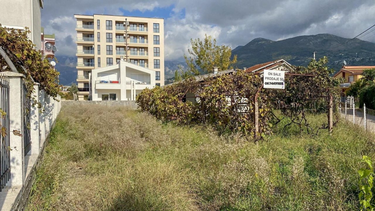 Terrain au Bar, Monténégro, 592 m² - image 1
