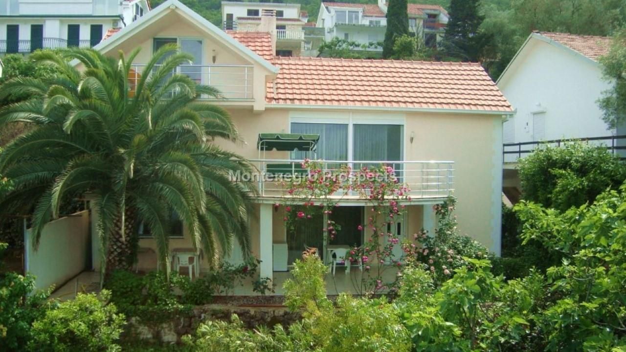 House on Lustica peninsula, Montenegro, 200 m² - picture 1