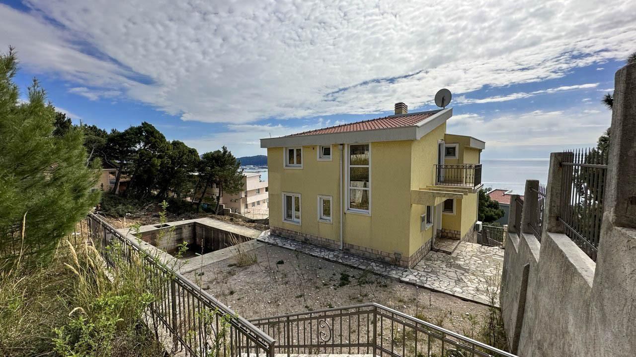 Maison à Šušanj, Monténégro, 205 m² - image 1