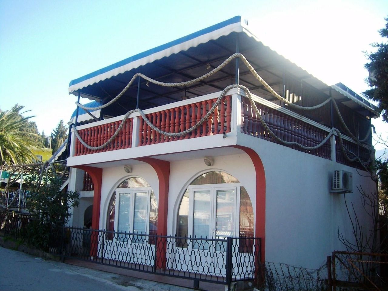 Maison à Šušanj, Monténégro, 538 m² - image 1