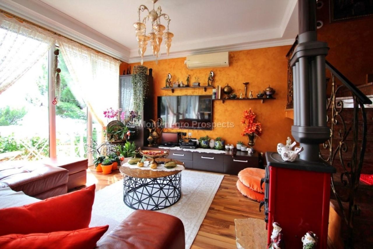 Maison à Šušanj, Monténégro, 194 m² - image 1
