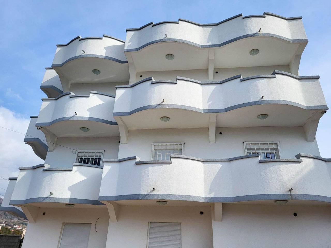 Casa en Dobra Voda, Montenegro, 413 m² - imagen 1