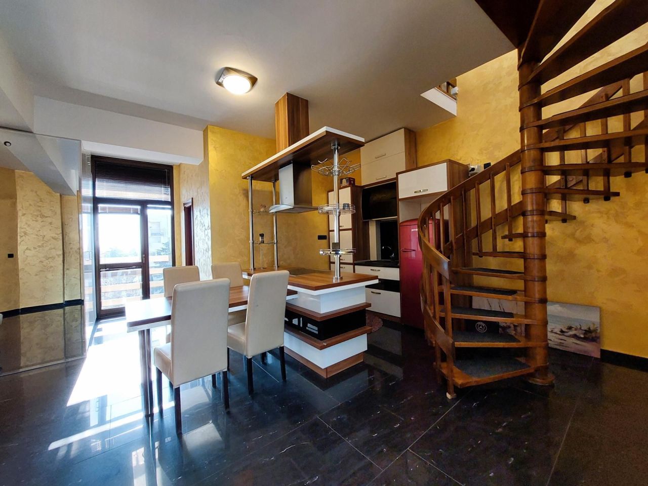Appartement au Bar, Monténégro, 84 m² - image 1