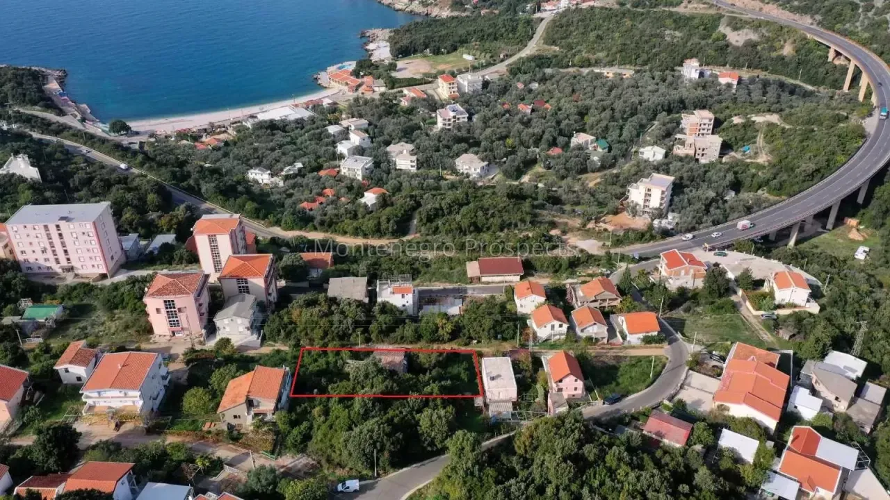 Land in Utjeha, Montenegro, 804 m² - picture 1
