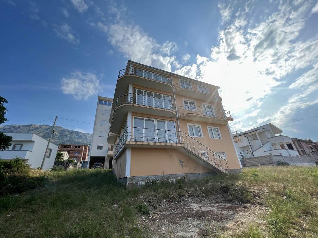 House in Dobra Voda, Montenegro, 279 m² - picture 1