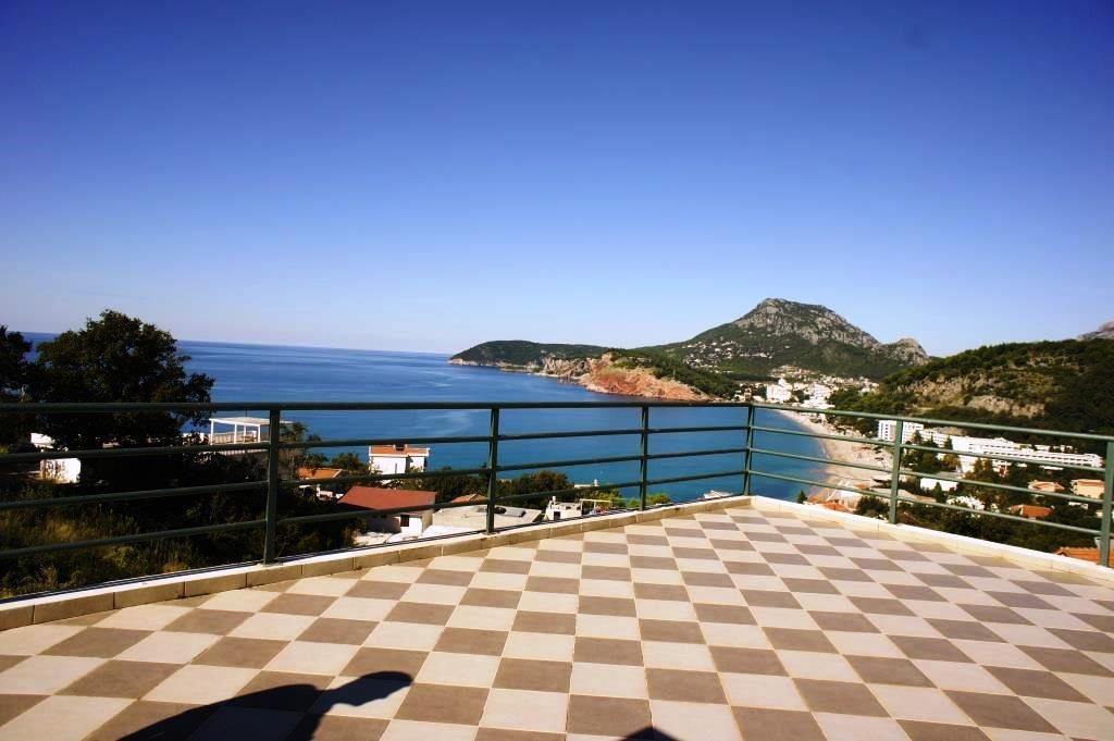 Haus in Sutomore, Montenegro, 110 m² - Foto 1