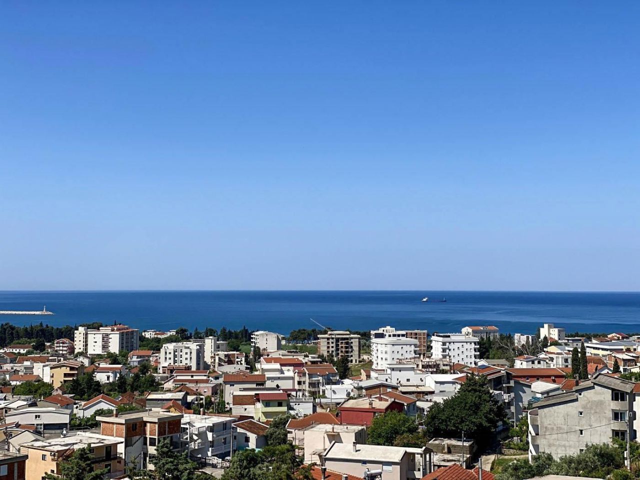 Flat in Susanj, Montenegro, 125 m² - picture 1