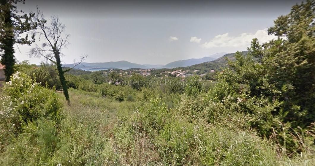 Terreno en Kavač, Montenegro, 7 771 m² - imagen 1