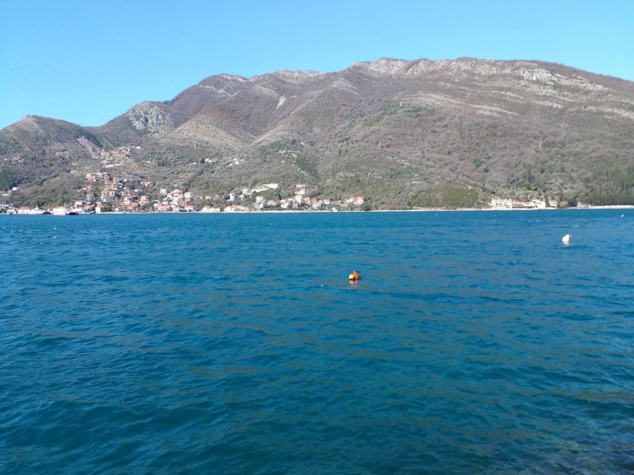 Land in Tivat, Montenegro, 572 m² - picture 1