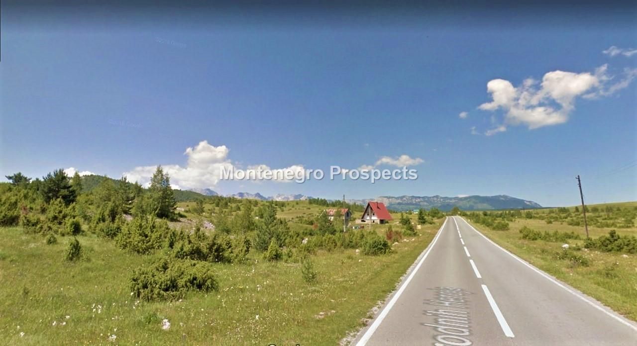 Terreno en Zabljak, Montenegro, 3 000 m² - imagen 1