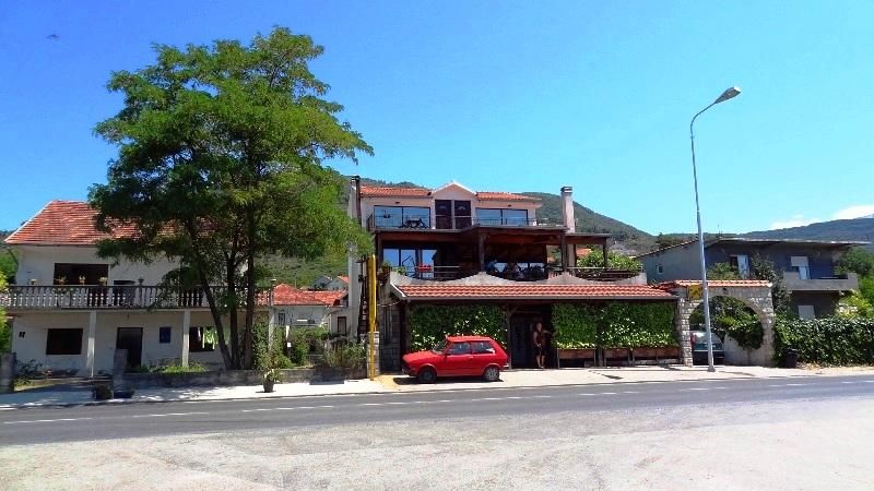 Office in Tivat, Montenegro, 230 m² - picture 1