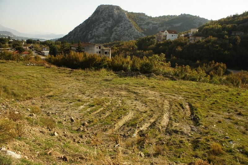 Grundstück in Sutomore, Montenegro, 1 120 m² - Foto 1