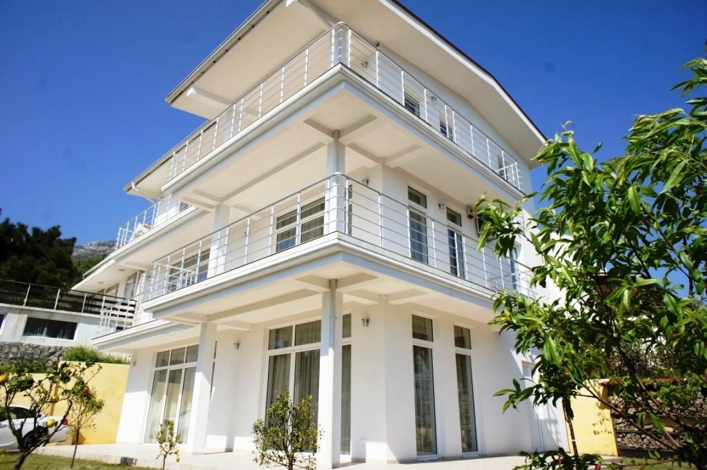 Maison à Šušanj, Monténégro, 395 m² - image 1