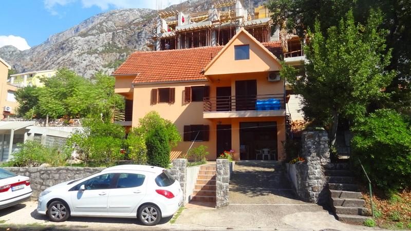 Haus in Dobrota, Montenegro, 242 m² - Foto 2