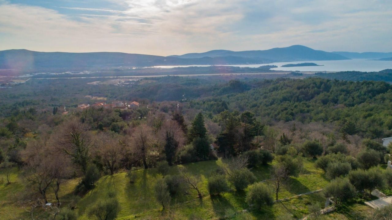 Land in Kavac, Montenegro, 2 977 m² - picture 2