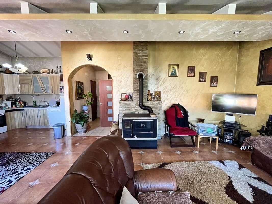 House in Dobrota, Montenegro, 210 m² - picture 2