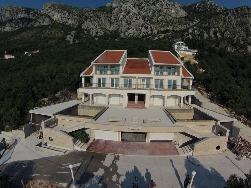 House in Blizikuce, Montenegro, 1 006 m² - picture 2