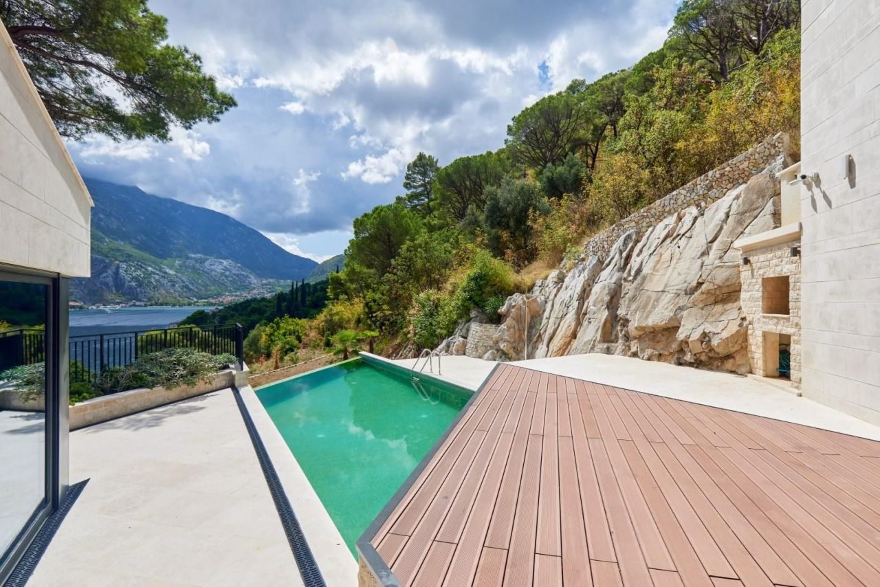 Casa a Perzagno, Montenegro, 373 m² - foto 2