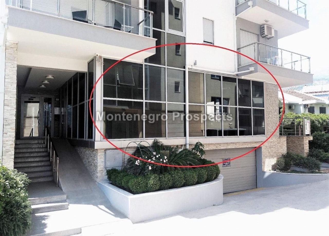 Office in Budva, Montenegro, 51 m² - picture 2