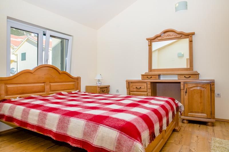 Appartamento a Đenovići, Montenegro, 99 m² - foto 3