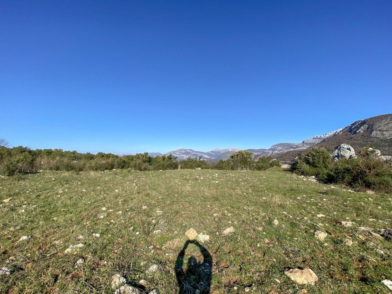 Land in Dobra Voda, Montenegro, 1 698 m² - picture 3