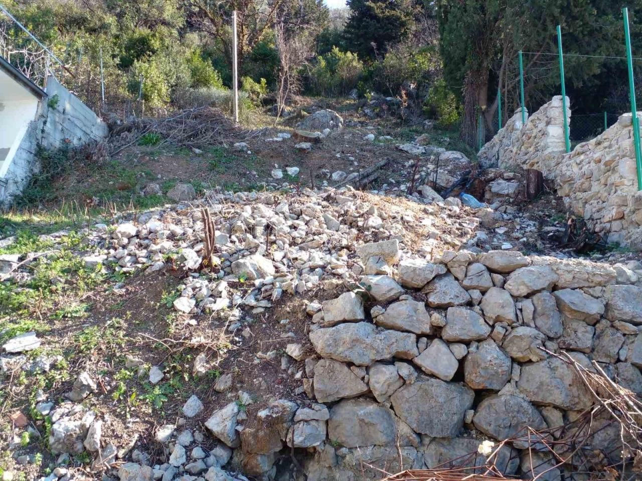 Land in Tivat, Montenegro, 572 m² - picture 3